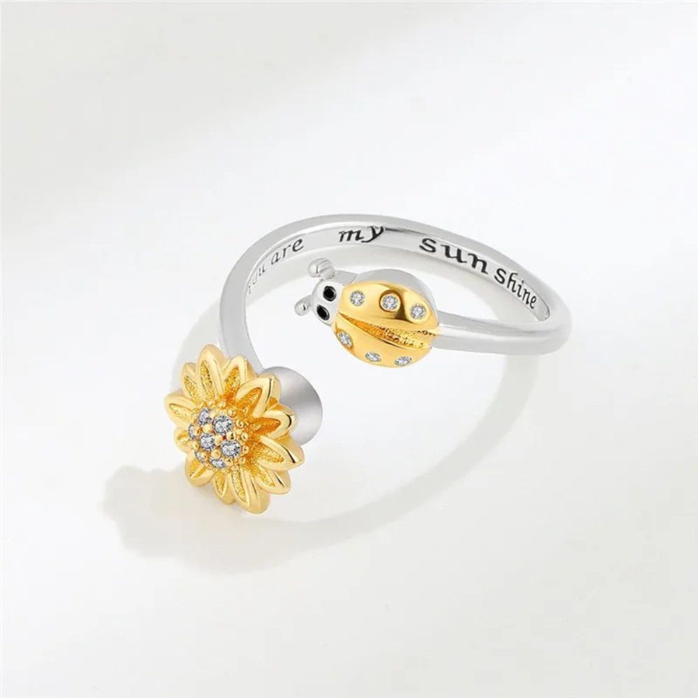 Bague Coccinelle fleur tournante