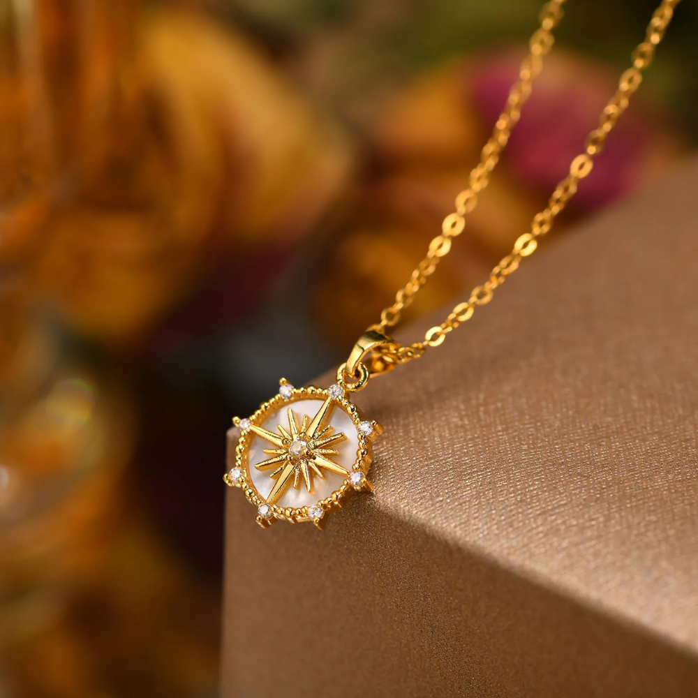 Collier Boussole Strass Femme doré