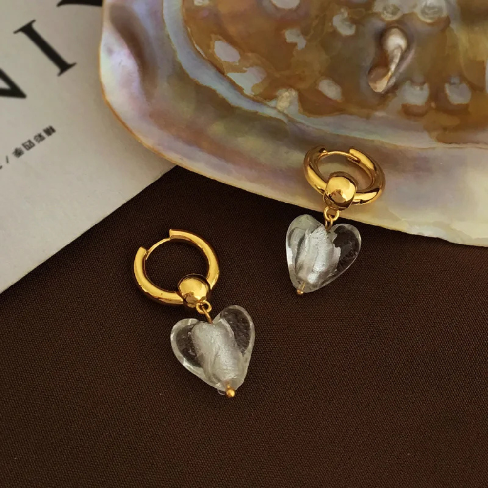 Boucles d'Oreilles Coeur Résine blanc