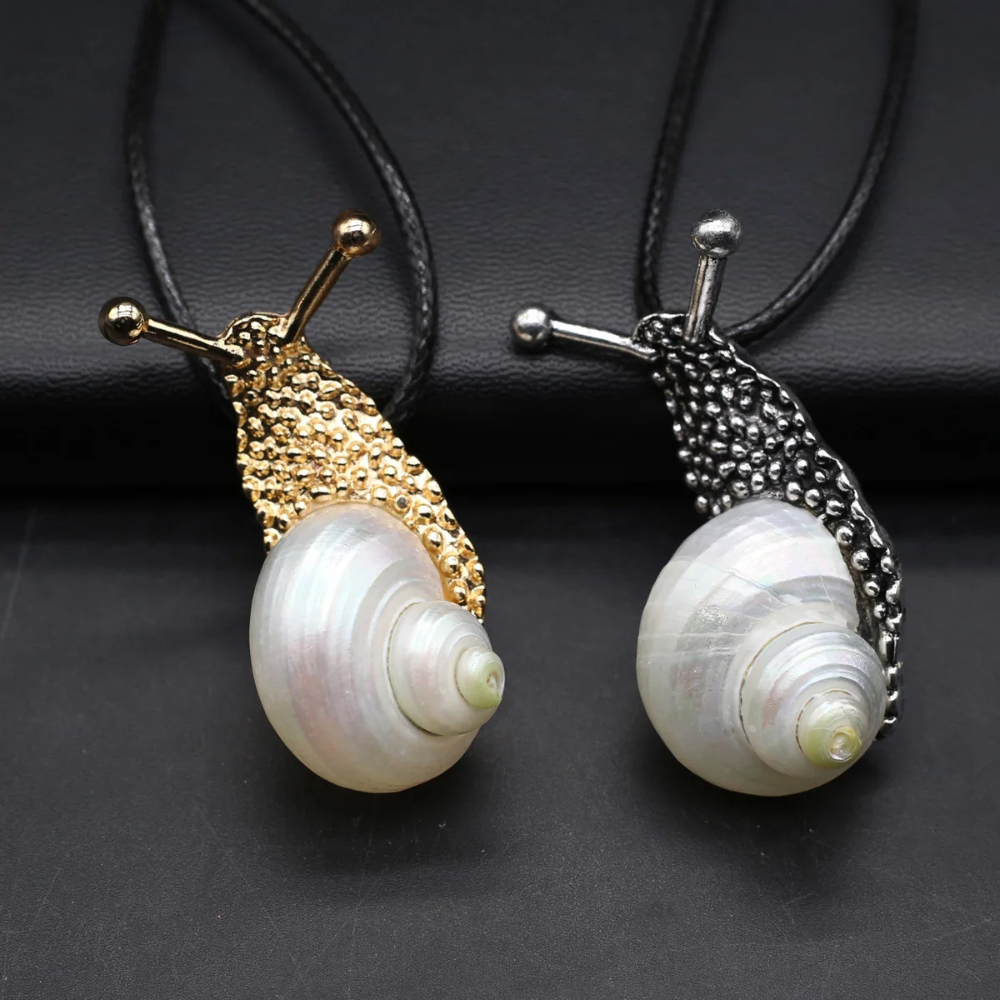 Collier Escargot Coquille Blanche