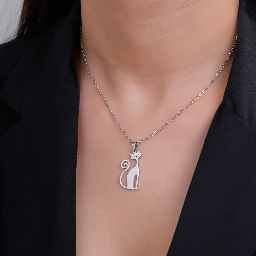 Collier Chat Stylisé femme