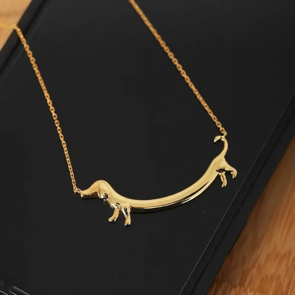 Collier Teckel pendentif doré