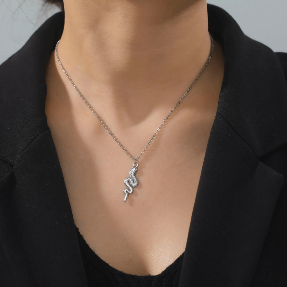 Collier Serpent Relief argent