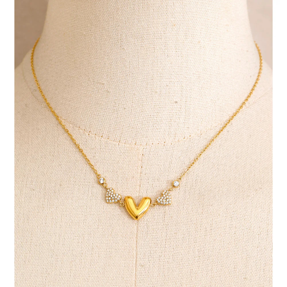 Collier Triple Coeur strass