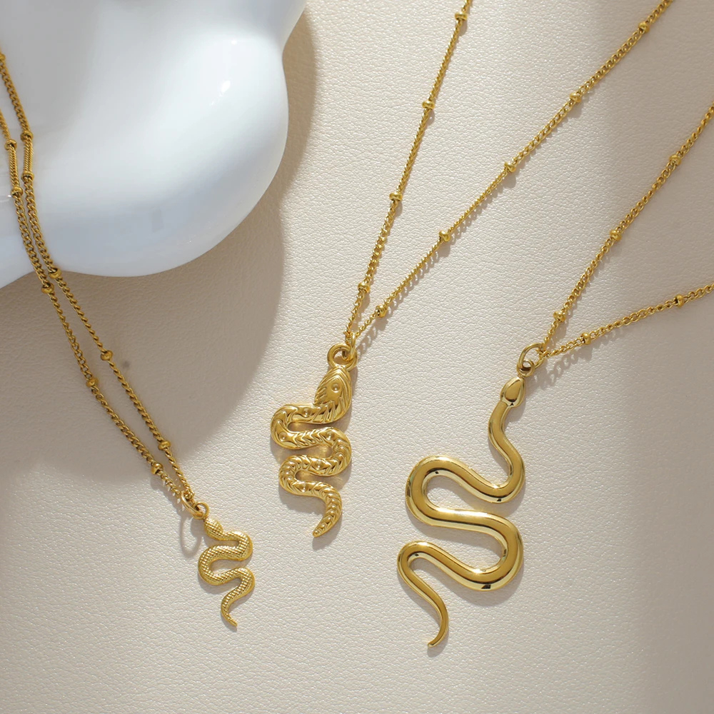 Collier pendentif Serpent Femme or