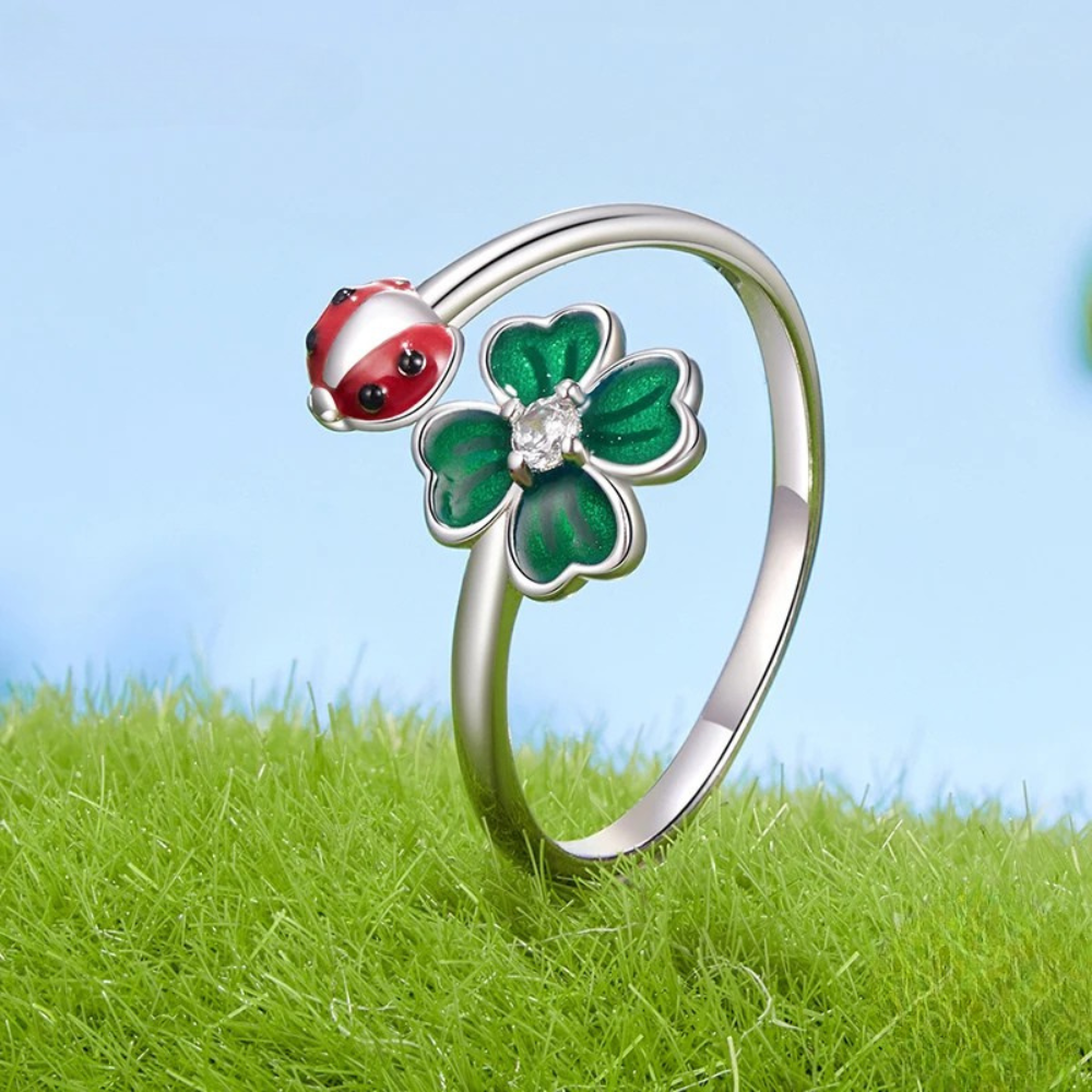 Bague Coccinelle Trèfle 4 feuilles