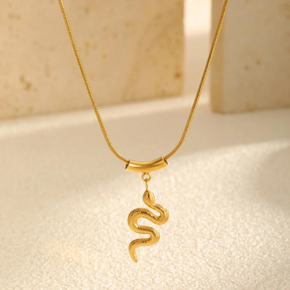 Collier Serpent Doré Femme acier doré