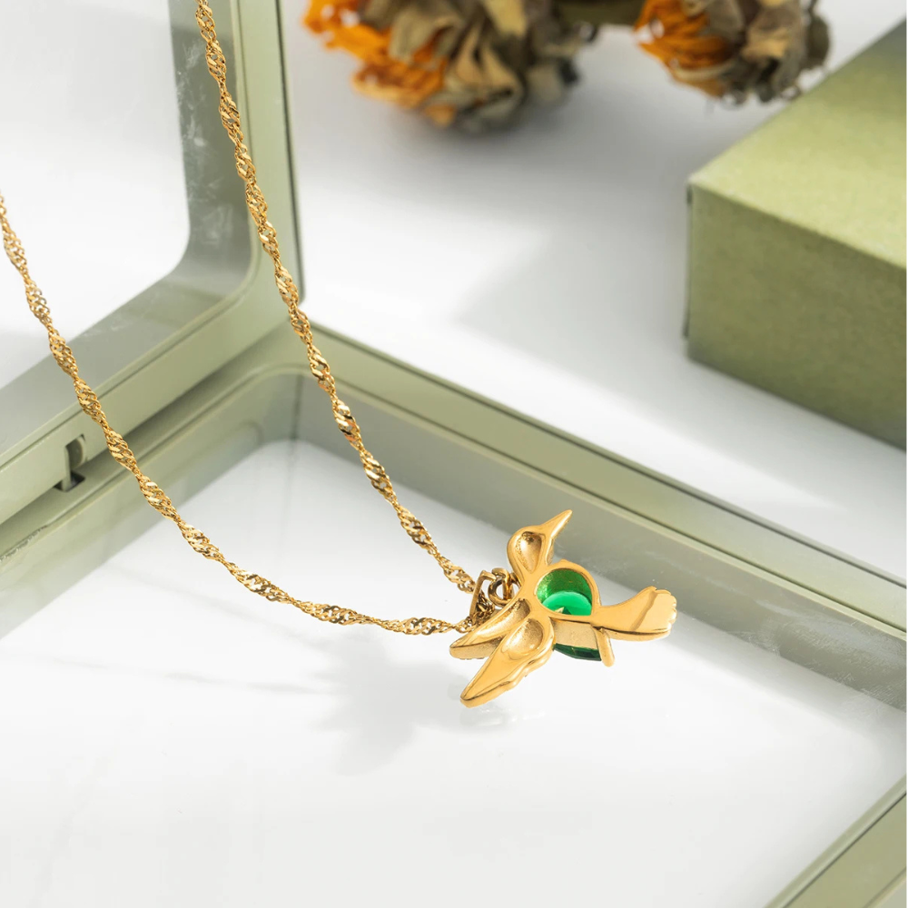 Collier Oiseau et Pierre Verte strass