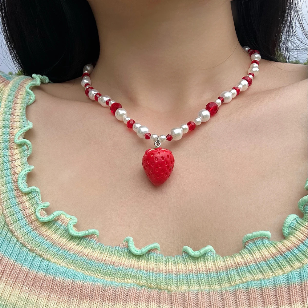 Collier Perles blanches Fraise