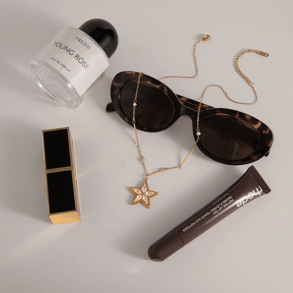 Collier pendentif Étoile Strass doré