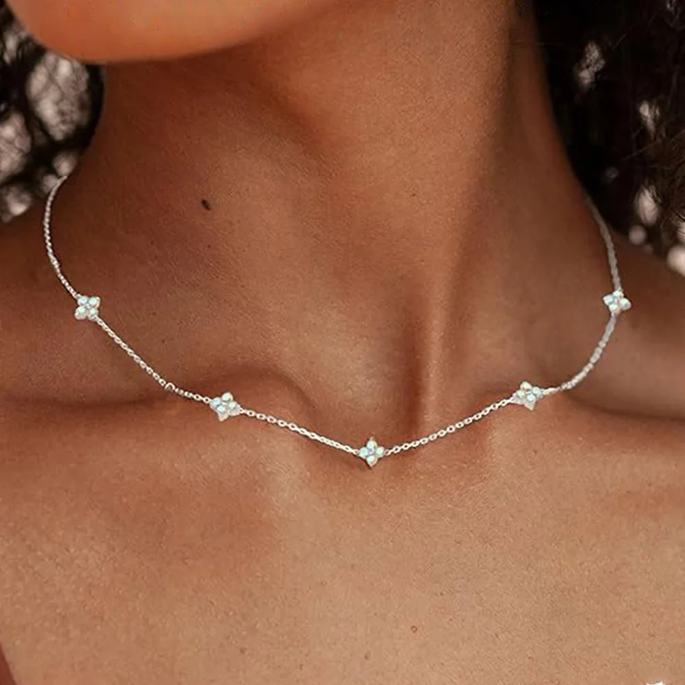Collier Fleur Ras de Cou argent