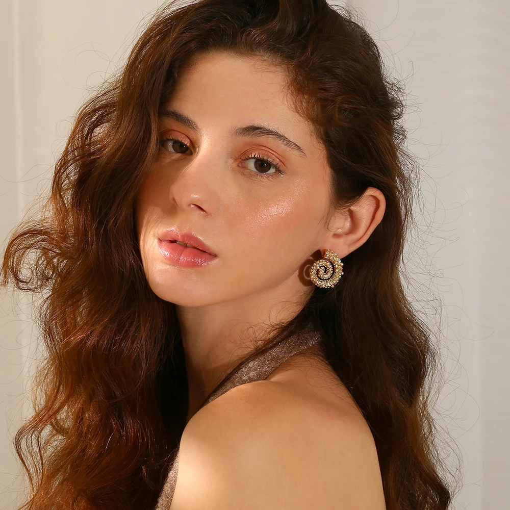 Boucles d'Oreilles Coquillages Cristaux doré