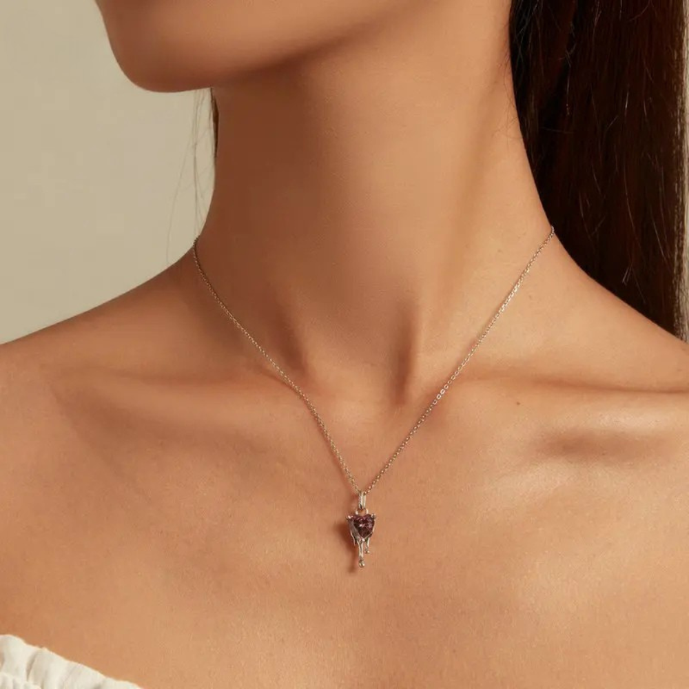 Collier Cœur degoulinant