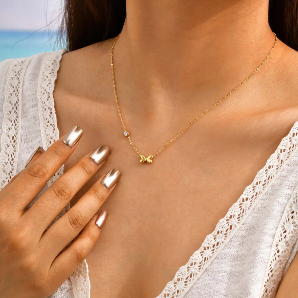Collier Petit Noeud Or femme