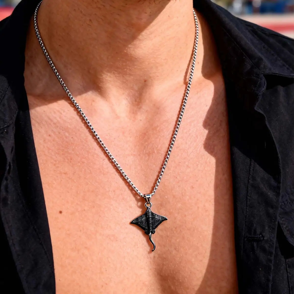 Collier Pendentif Raie Manta femme