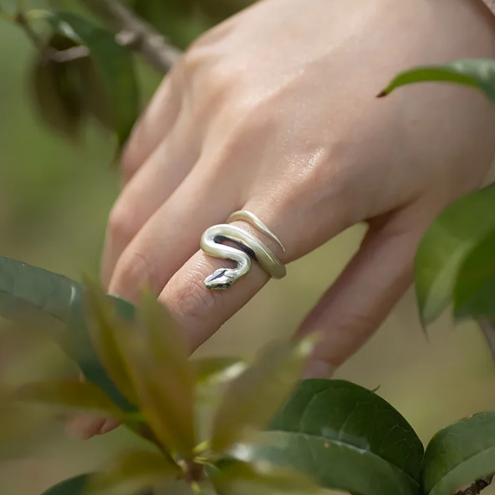 Bague Serpent Acier femme