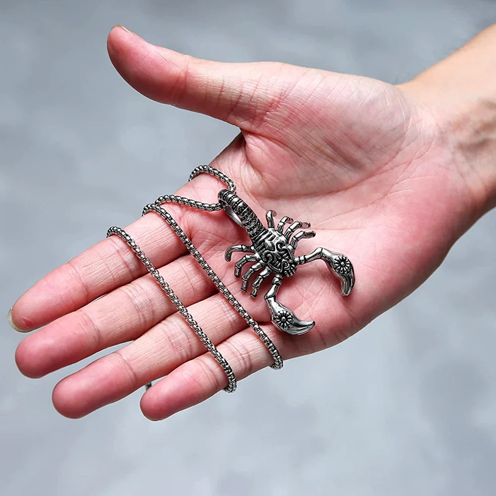 Collier pendentif Scorpion Argent