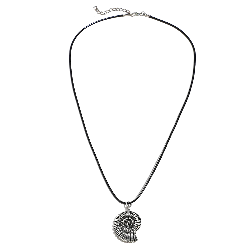 Collier Escargot Simili-Cuir