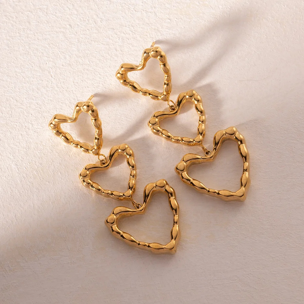 Boucles d'Oreilles Triple Coeurs acier 