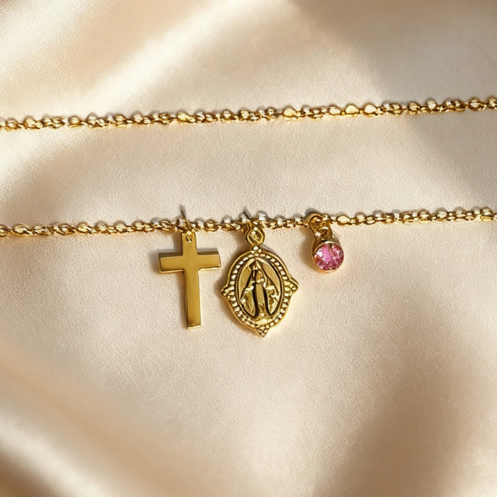 Collier Croix et Vierge avec Diamant couleur