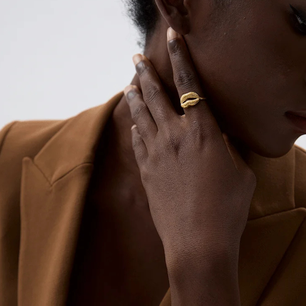 Bague Grosse Bouche doré