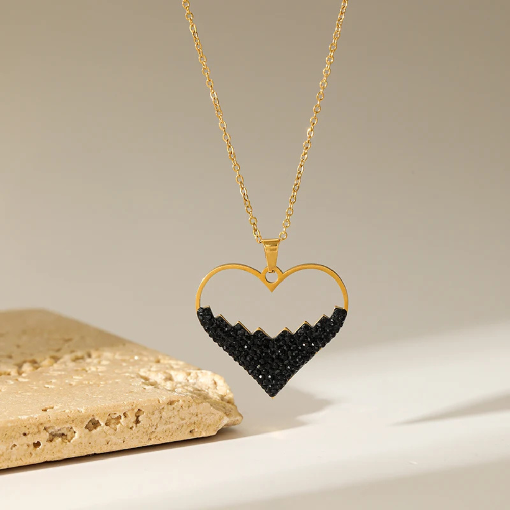 Collier Pendentif Coeur Strass Noirs acier inox