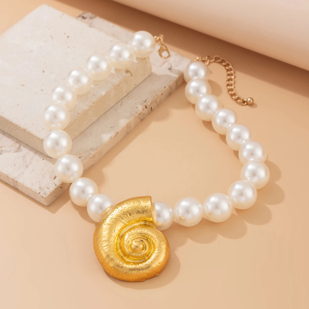 Collier Perles et Escargot femme