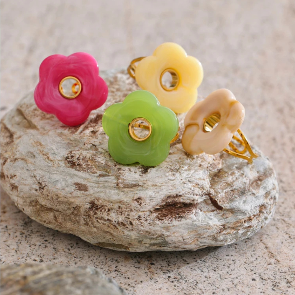 Bague Fleur Résine or