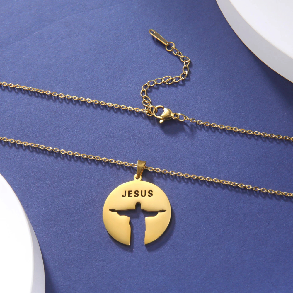 Collier Jésus Rio pendentif
