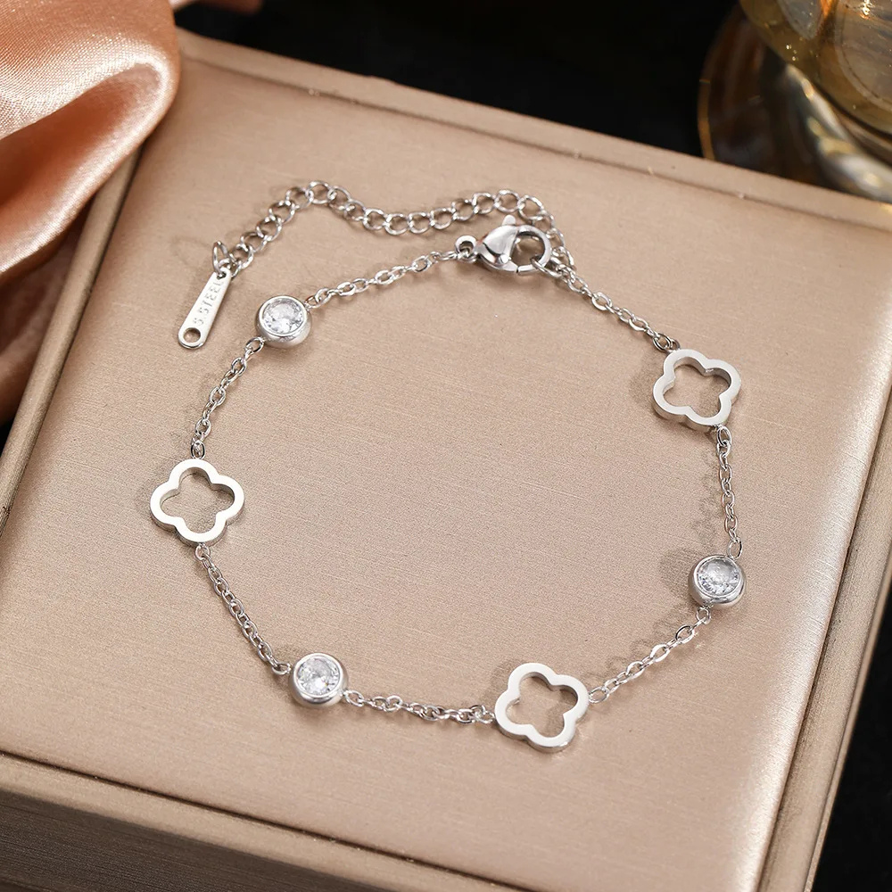 Bracelet Trèfle et Strass argent