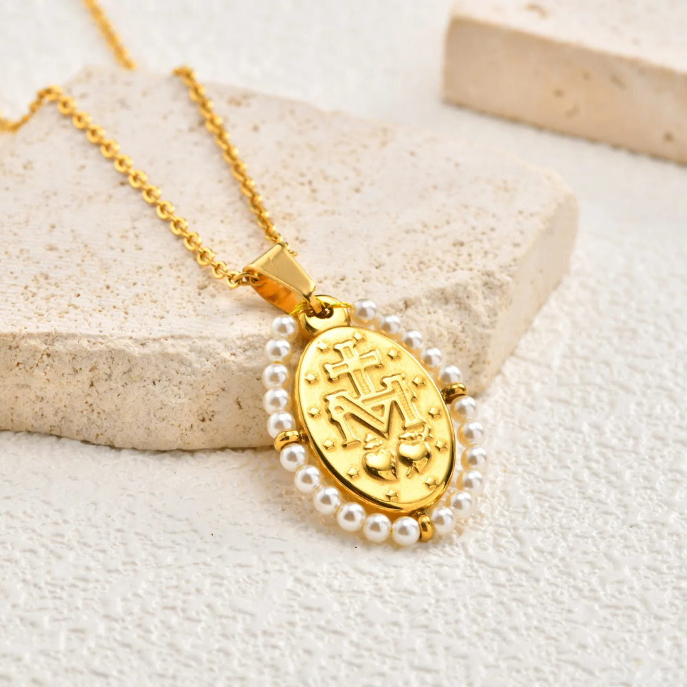 Collier Vierge Marie Perles pendentif