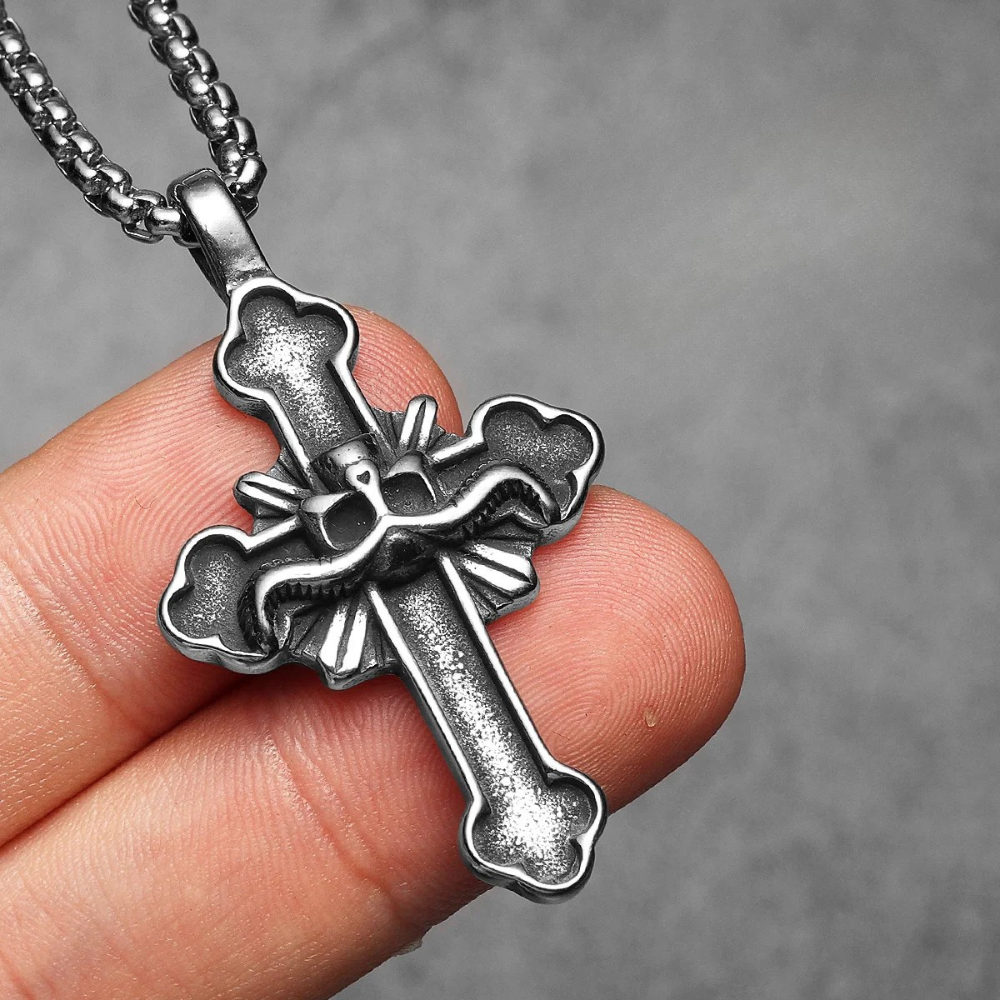 Collier Croix Gothique Homme tete de mort