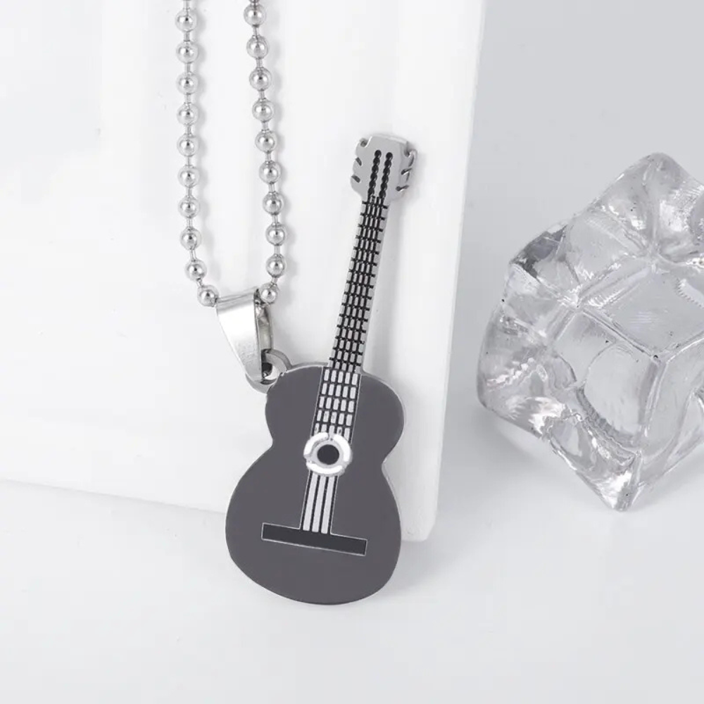 Pendentif Guitare Gitan noire