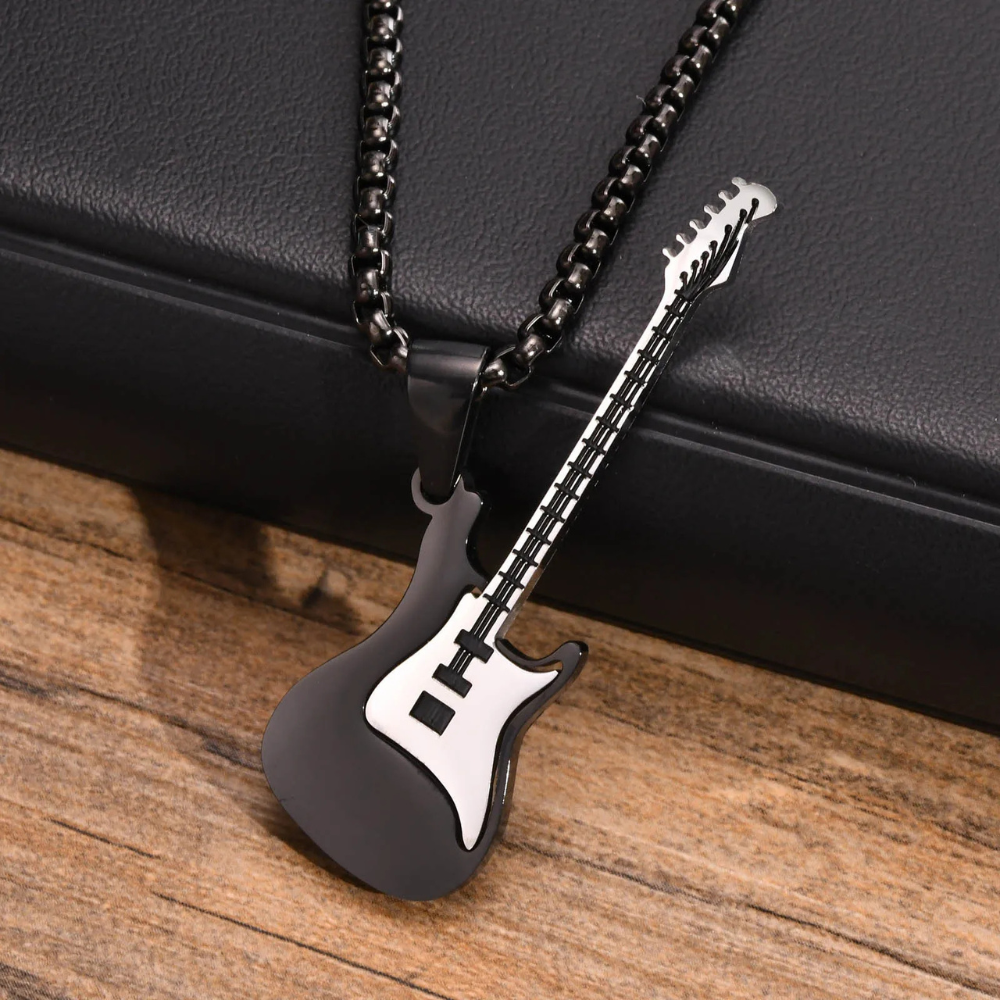 Collier Guitare noir