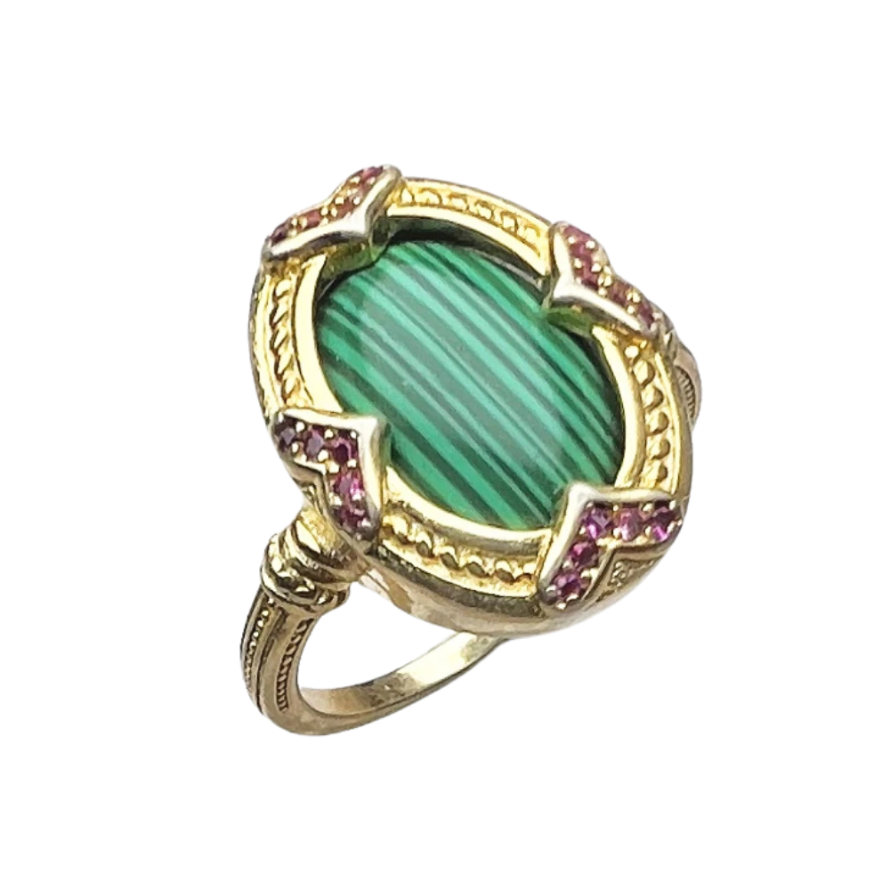 Bague Pierre Verte et Coeurs