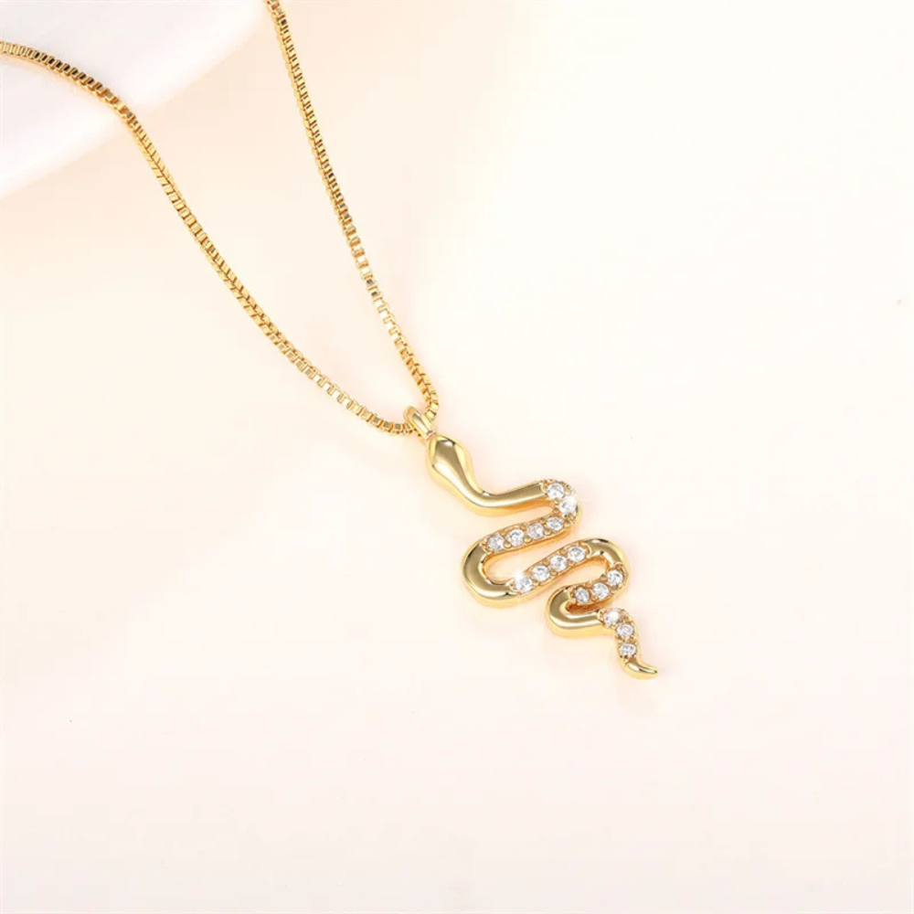 Collier Pendentif Serpent Brillant doré