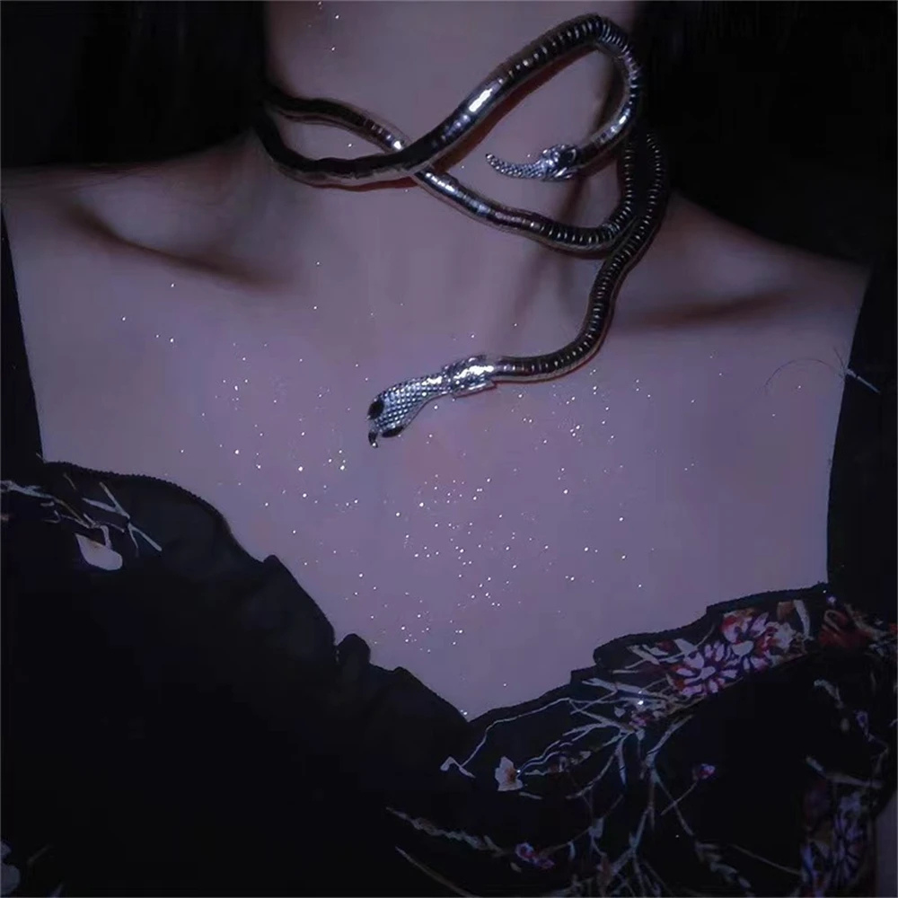 Bijou Serpent qui s'Enroule