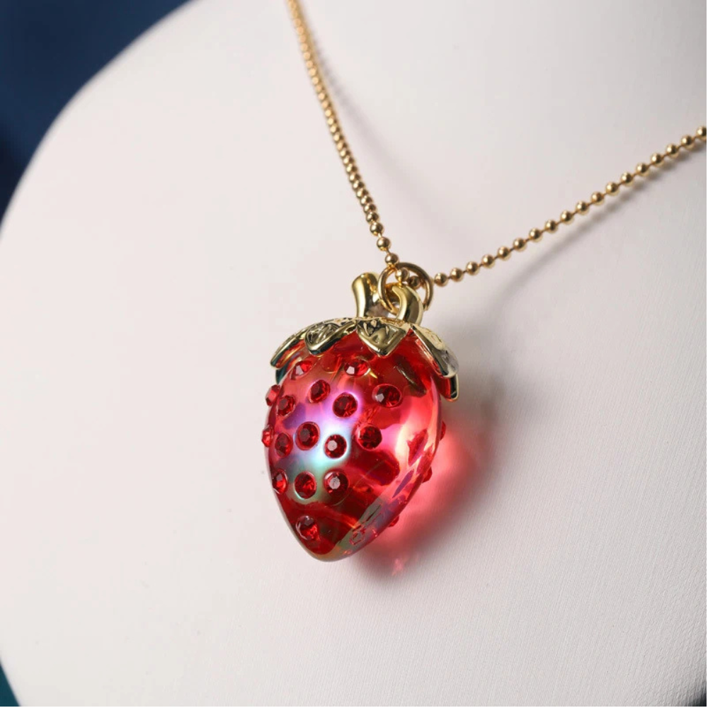 Collier Pendentif Fraise simple