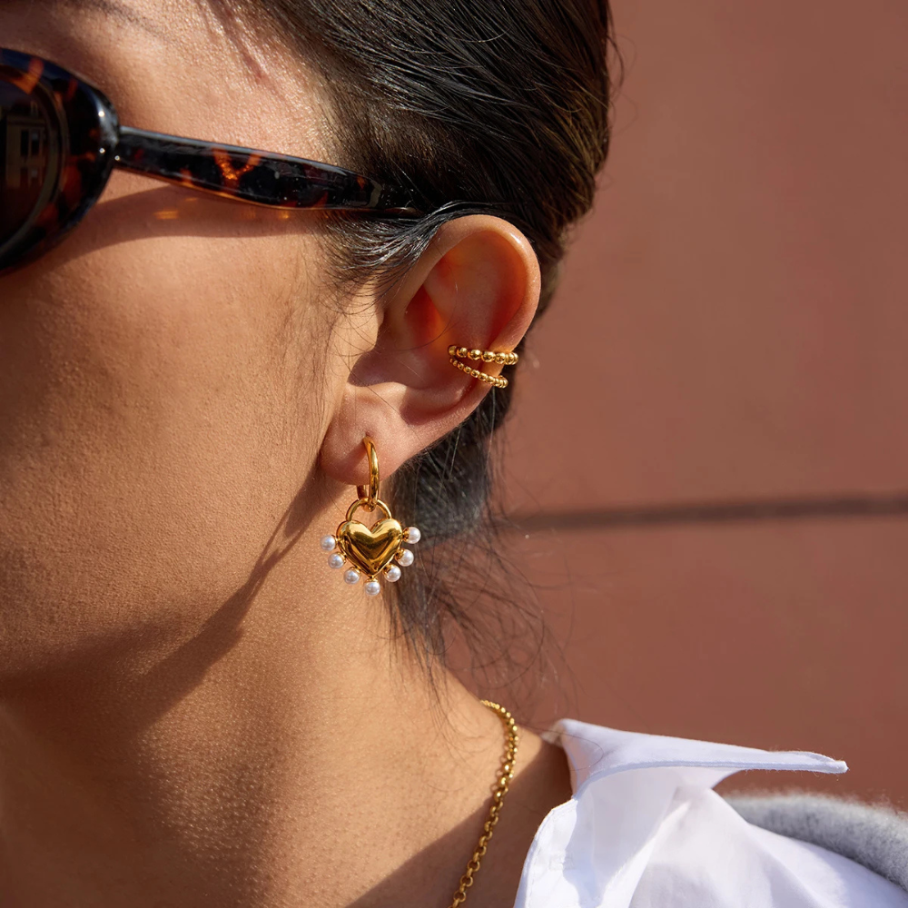 Boucles d'Oreilles Coeur et Perles Blanches femme