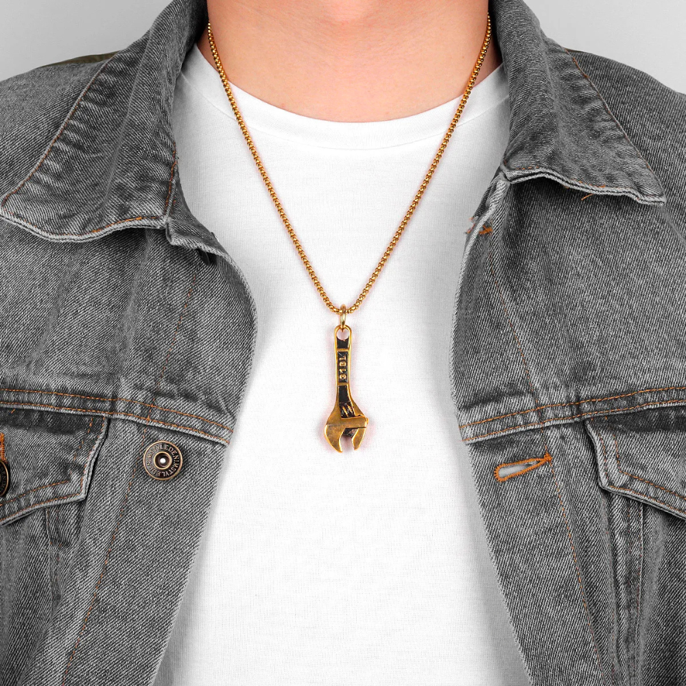 Collier Pendentif Clé à Molette or