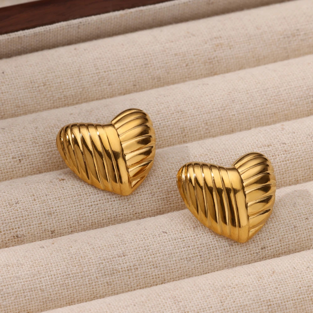 Boucles d'Oreilles Cœur Strié pas cher