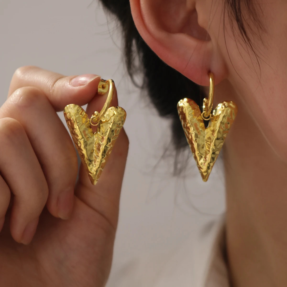 Boucles d'Oreilles Cœur Martelé pas cher