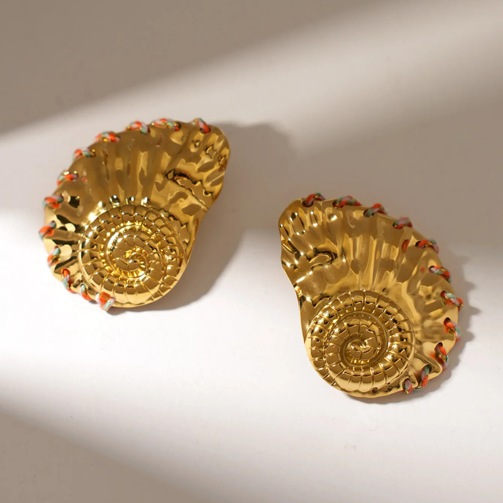 Boucles d'Oreilles Gros Coquillage Spirale  pas cher