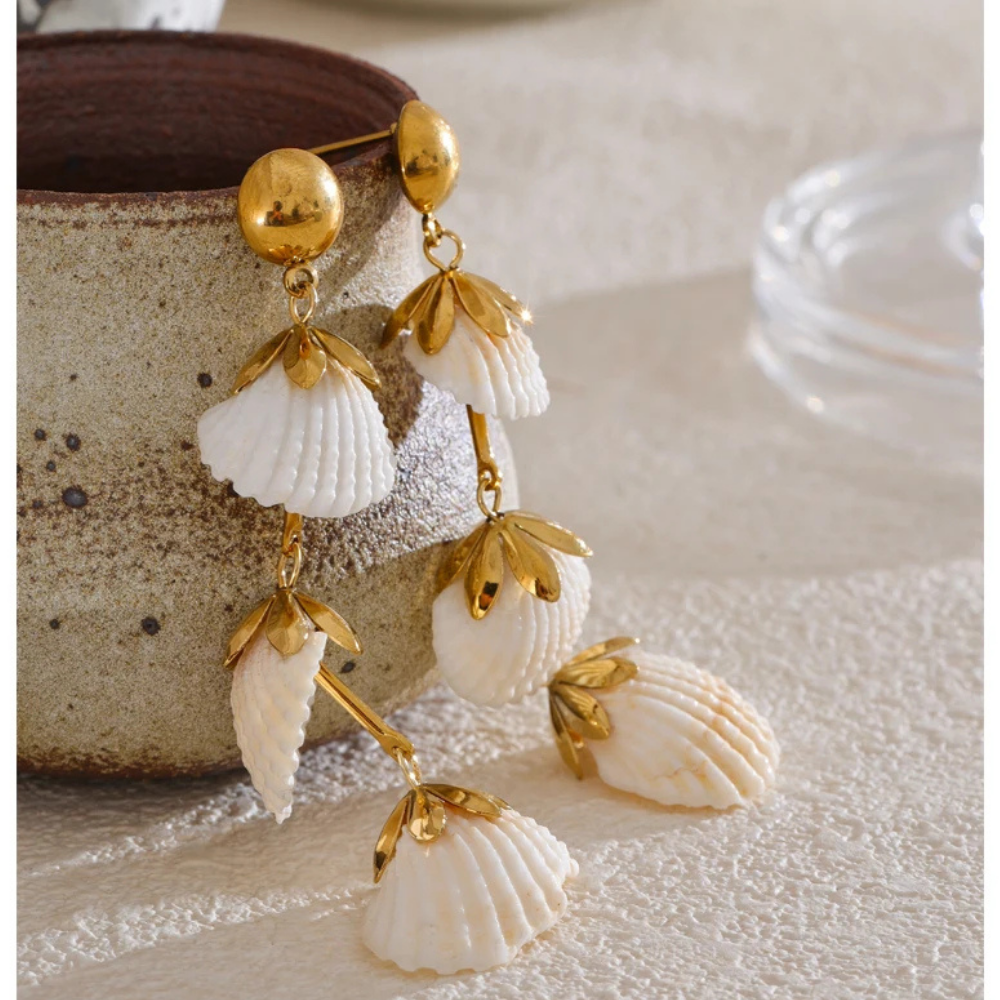Boucles d'Oreilles Pendante Triple Coquillage pas cher