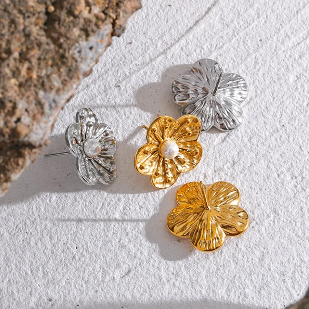 Boucles d'Oreilles Fleur Perle pas cher