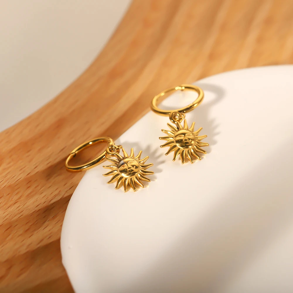 Boucles d'Oreilles Pendentif Soleil as cher