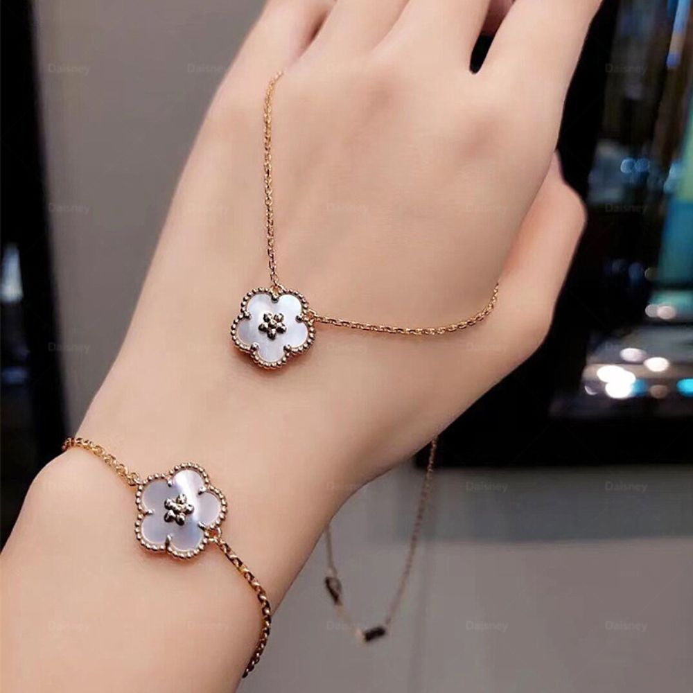 Bracelet Fleur Blanche