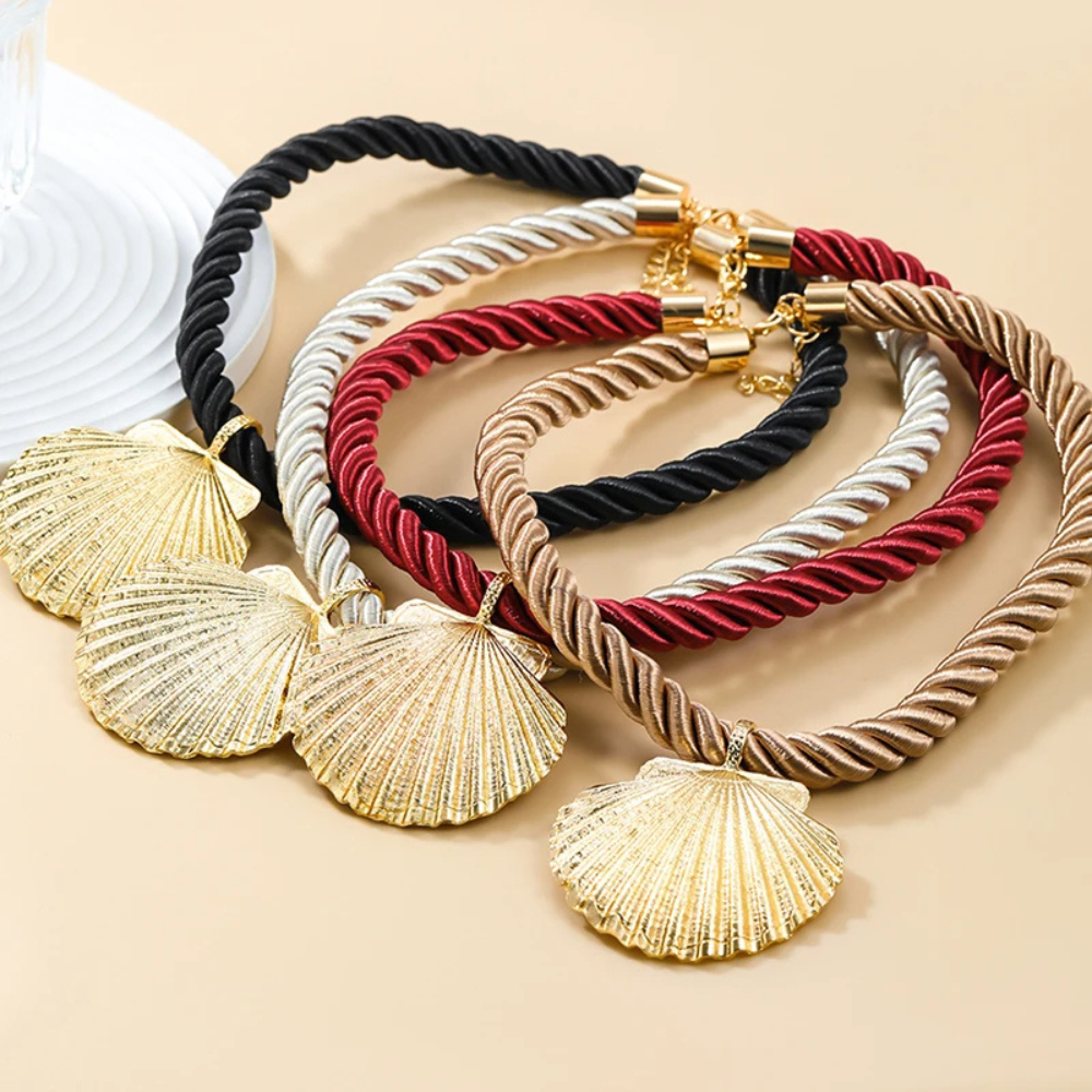 Collier Corde pendentif Coquillage