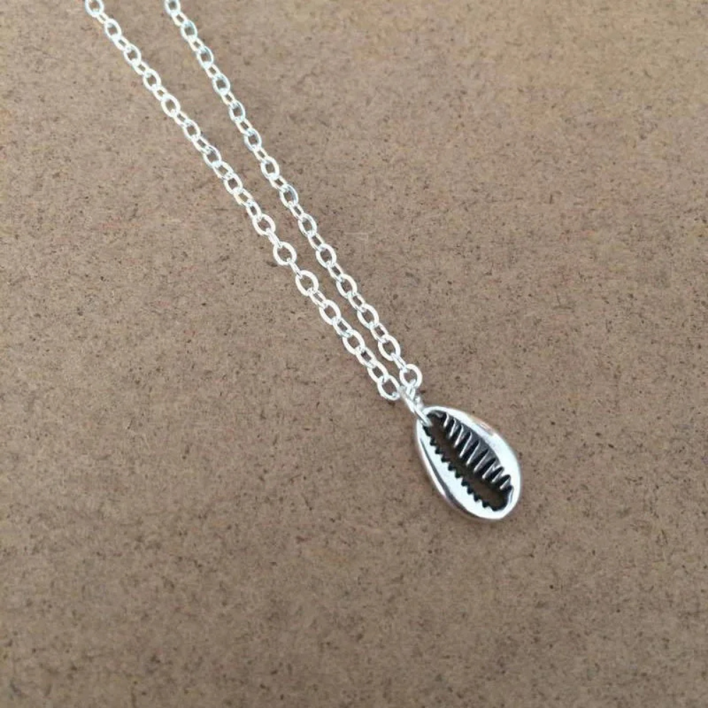 Collier Coquillage Cauris Métal pas cher