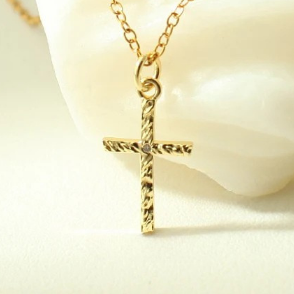 Collier Croix Texturée pas cher